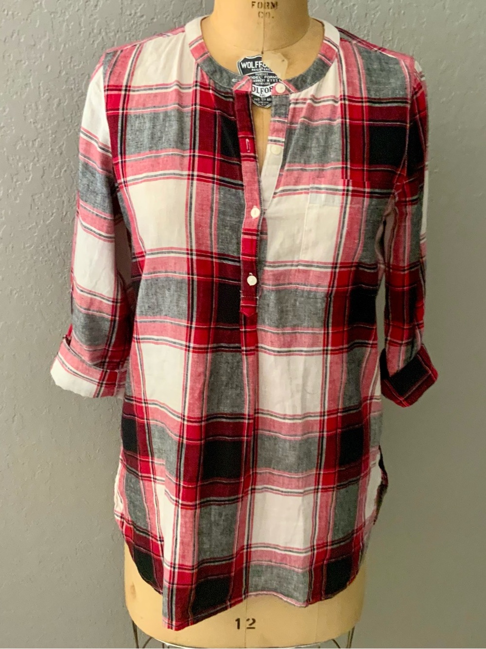 Old Navy Red White Black Plaid Henley Blouse, size s/p